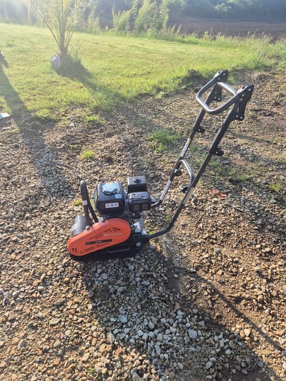 Compacteur/plaque vibrante
